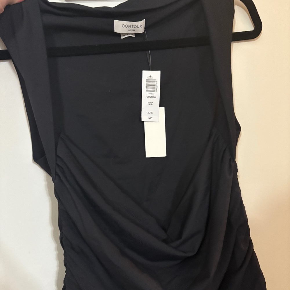 Aritzia Contour Top